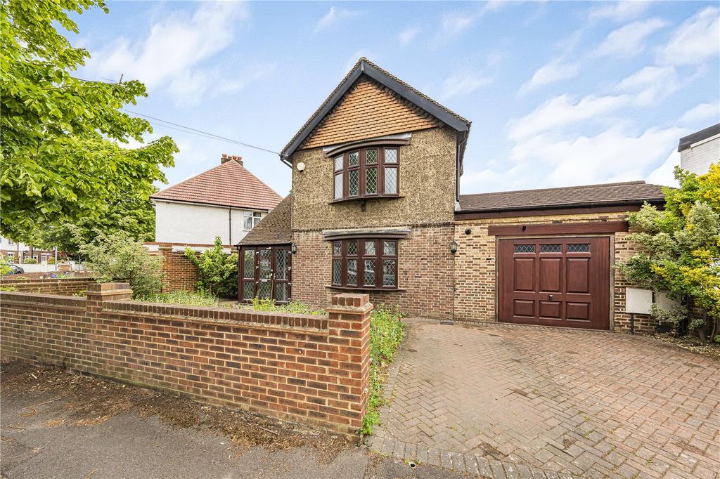 Property photo 1 of 19 Picture No. 04