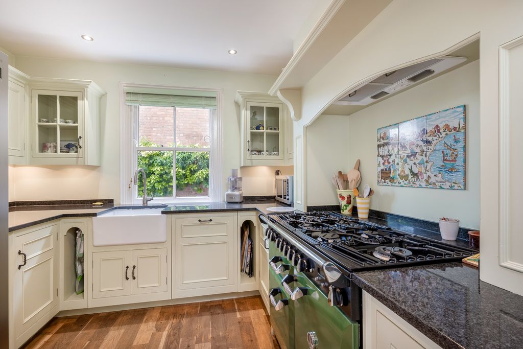 Additional image 8 of 5 bed semi-detached house for saleLillington Road, Leamington Spa CV32