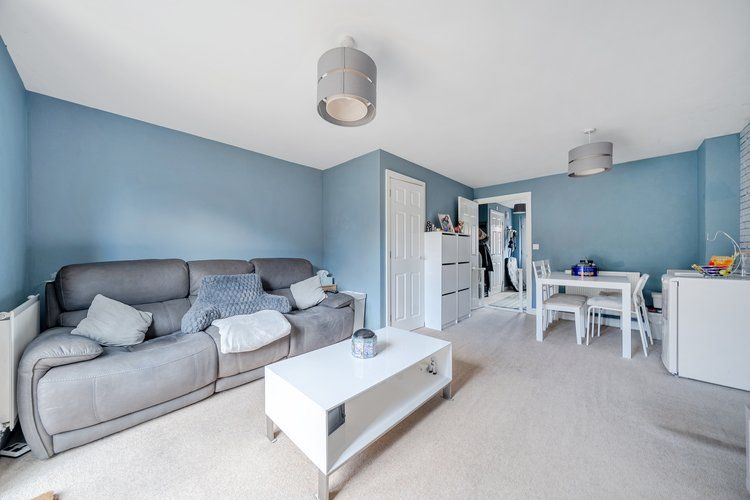 Property photo 1 of 21