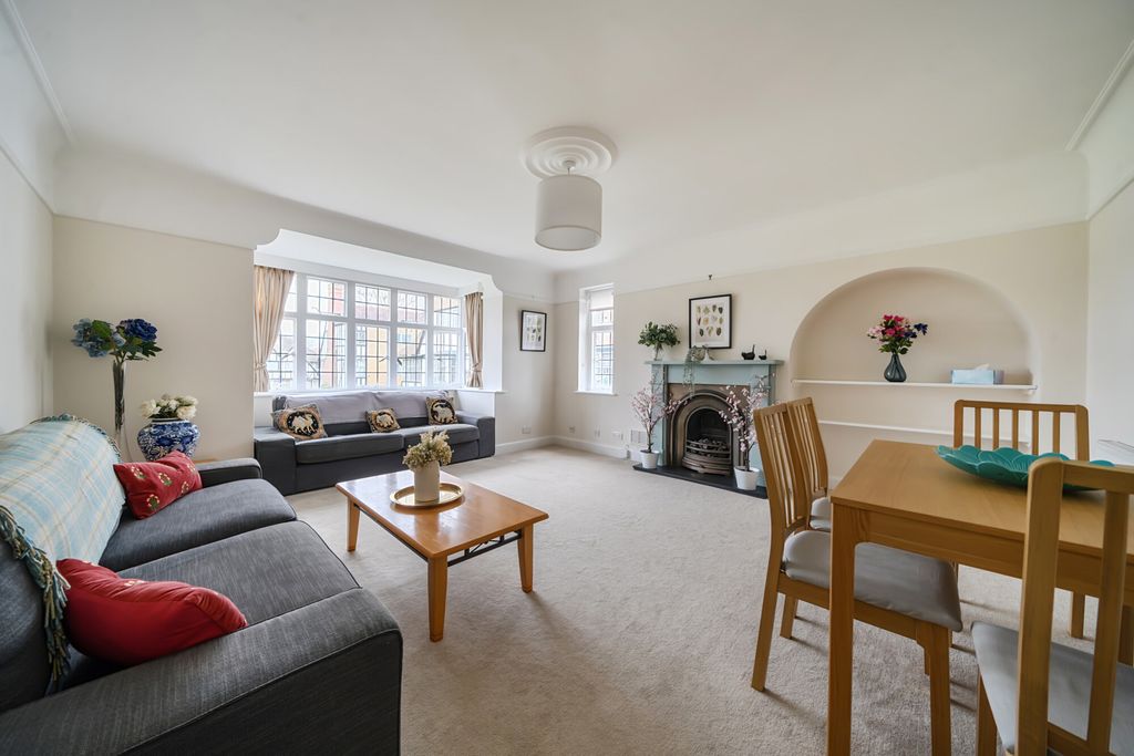 Property photo 2 of 15 1431595-16-69c27B...