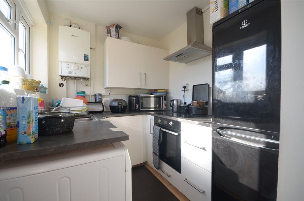 Property photo 3 of 8 Picture No. 05