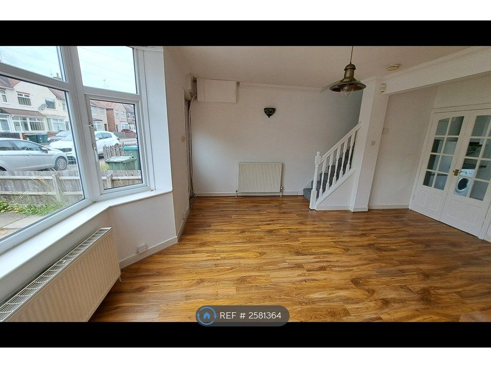 Property photo 2 of 23