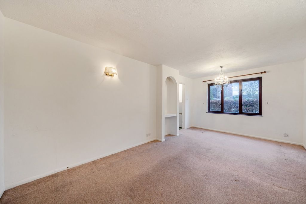 Property photo 3 of 7 Picture No. 12