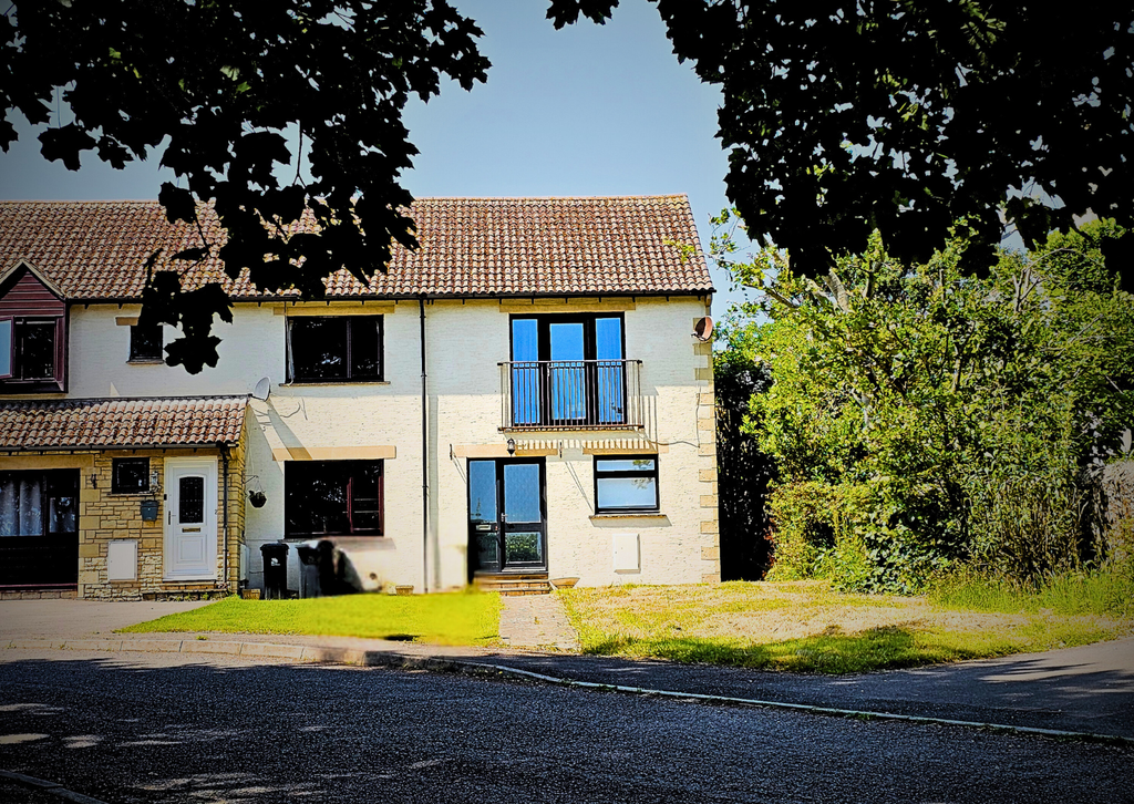 Property photo 1 of 8
