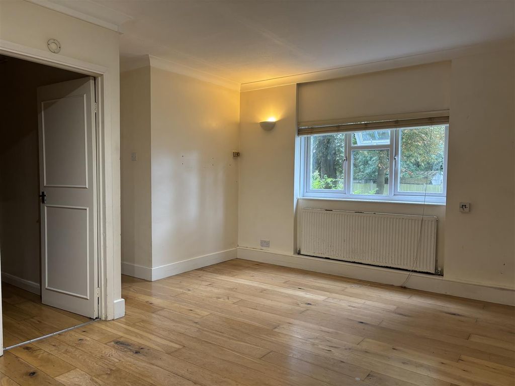 Property photo 2 of 11 Img_6040.Jpg