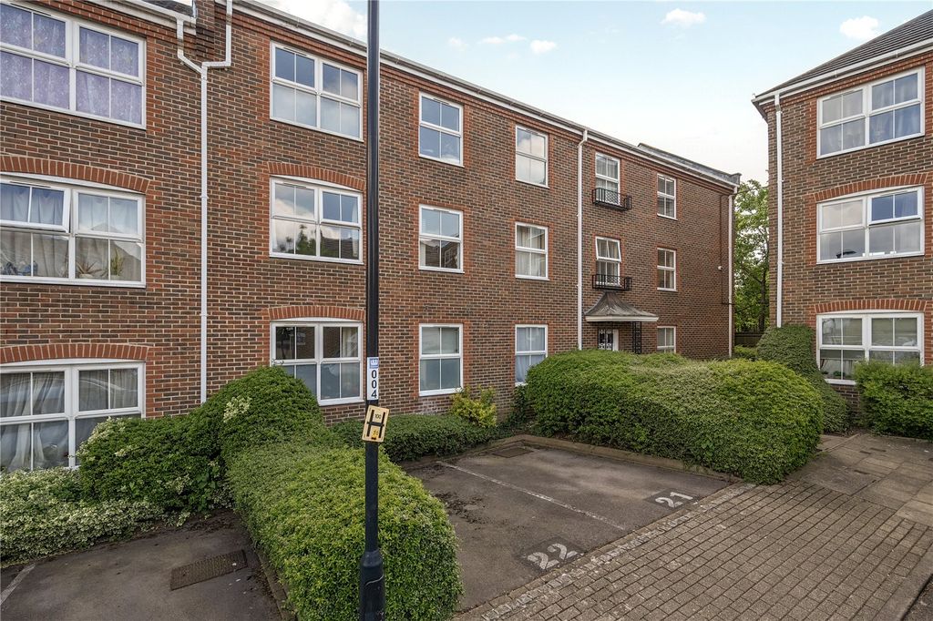 Property photo 2 of 16 Picture No. 04