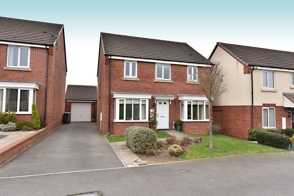 Property photo 1 of 21