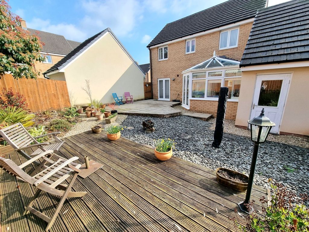 Property photo 2 of 27 Rear Garden