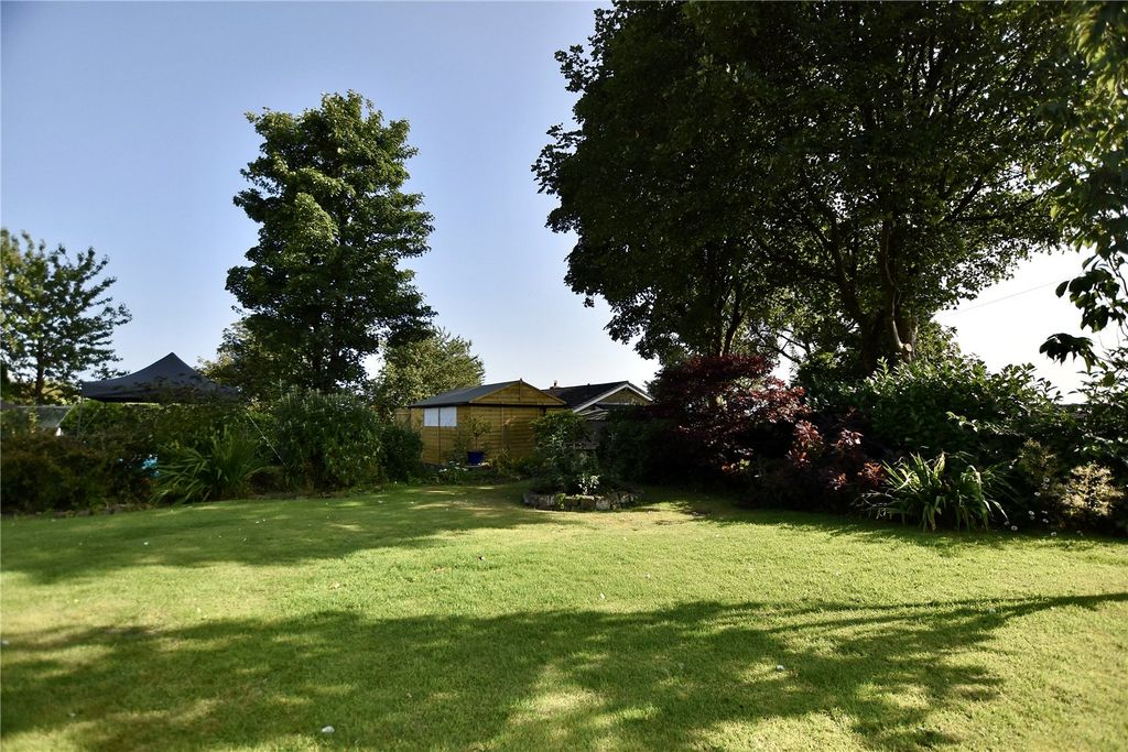 Property photo 3 of 28 Picture No. 09