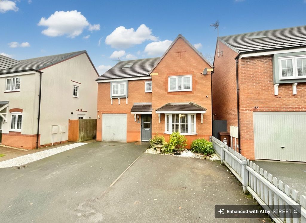 Property photo 1 of 29