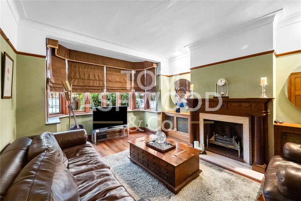 Property photo 2 of 29 Picture No. 03