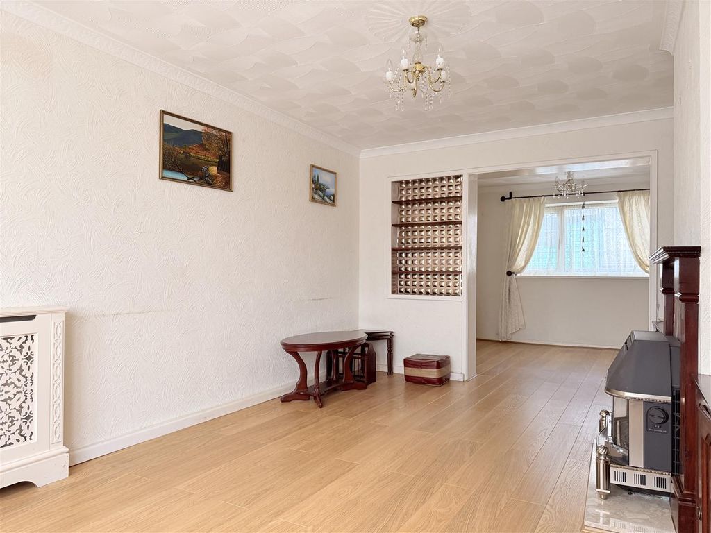 Property photo 3 of 19 Img_3442.Jpg