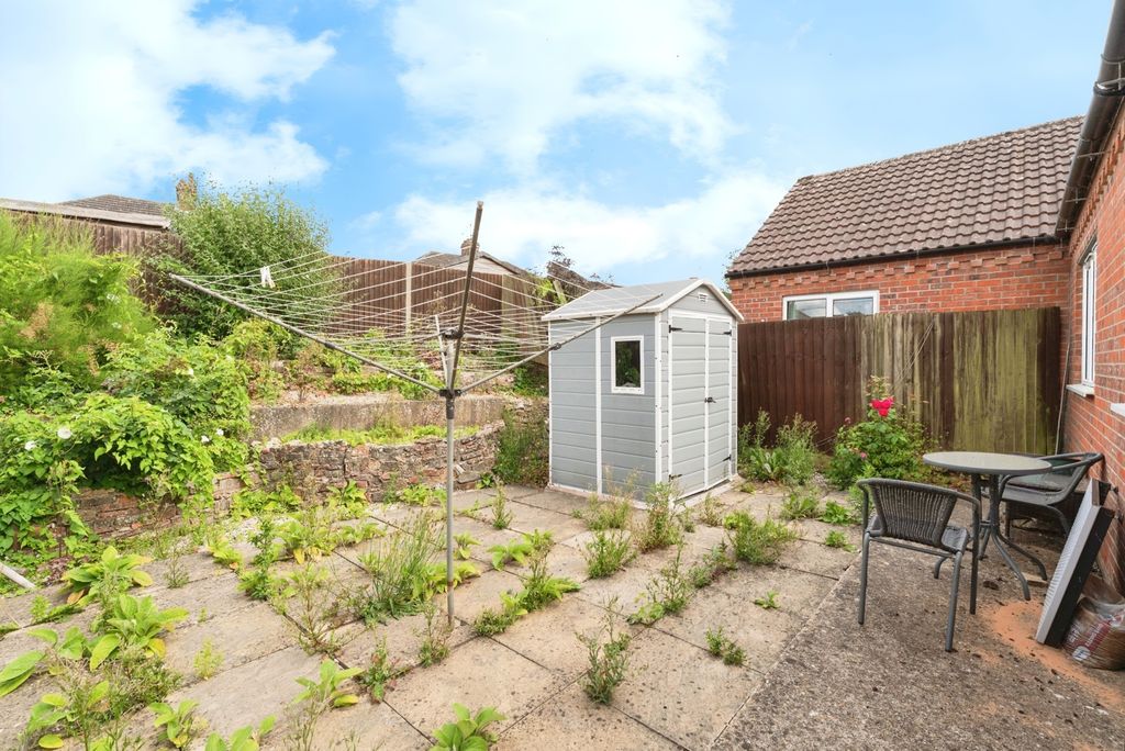 Property photo 3 of 17 Photo