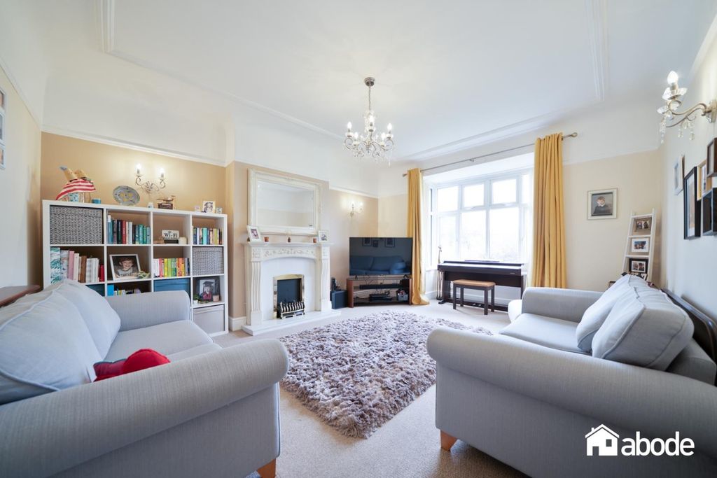 Property photo 3 of 28 Dsc04530-Edit.Jpg