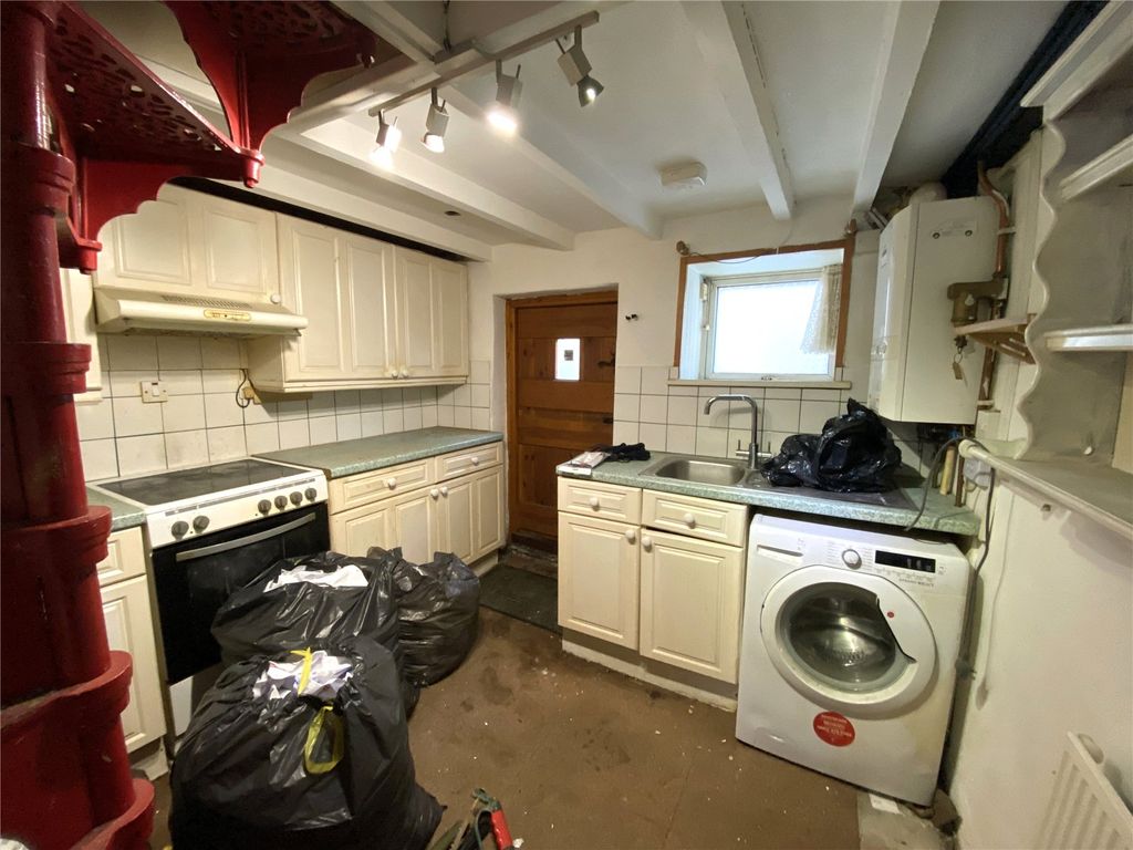 Property photo 2 of 6 Picture No. 08