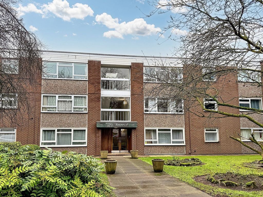 Property photo 1 of 15