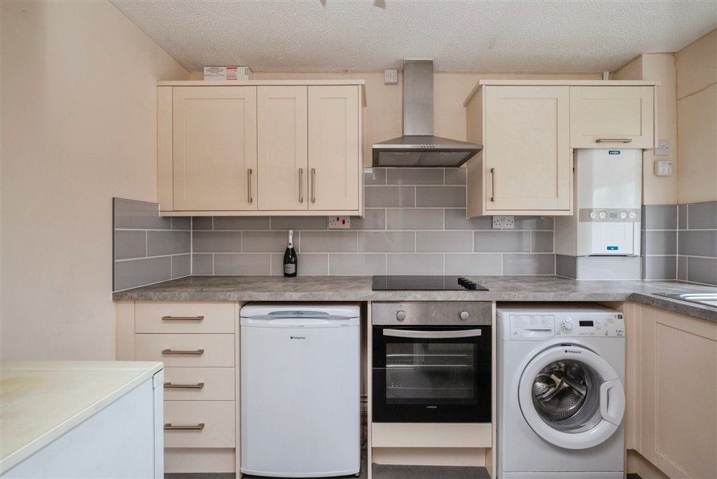 Property photo 2 of 5