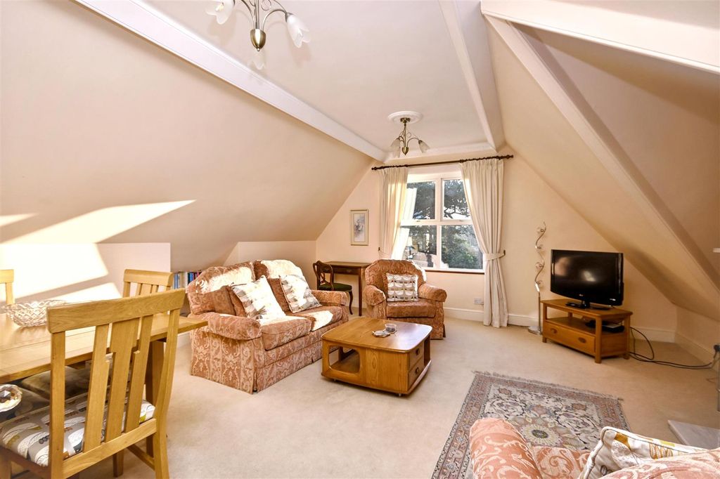 Additional image 9 of 8 bed semi-detached house for saleThe Goffs, Eastbourne BN21