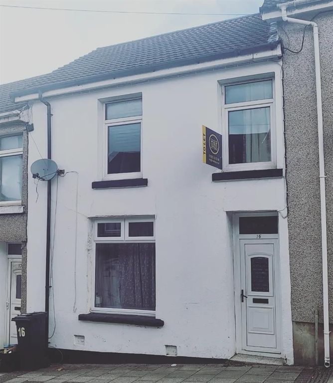 Property photo 1 of 2 _Instagram.Jpg