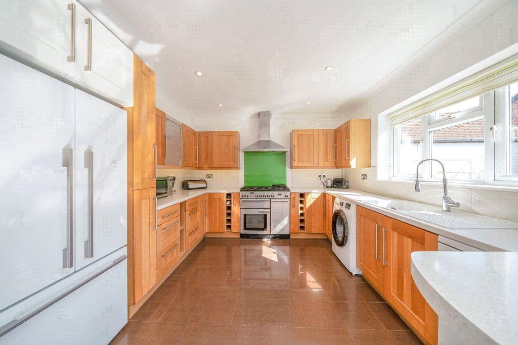 Property photo 3 of 18 Picture No. 05