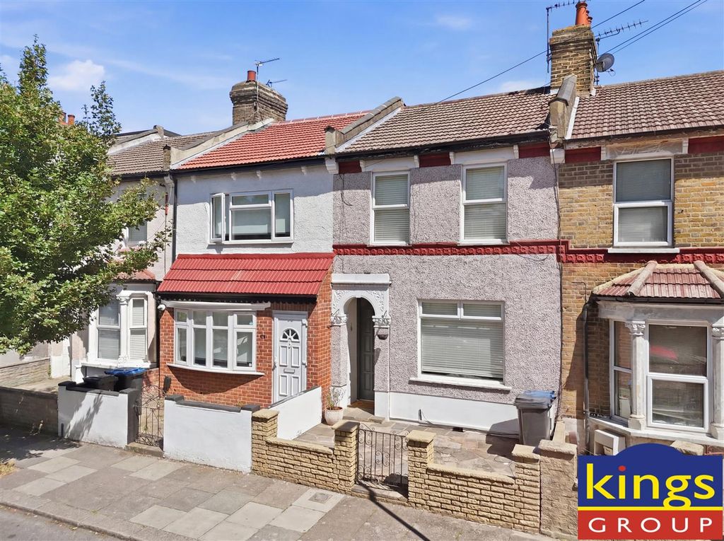 Property photo 1 of 18