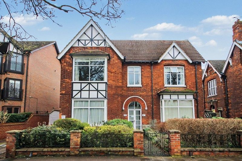 Property photo 1 of 15 External