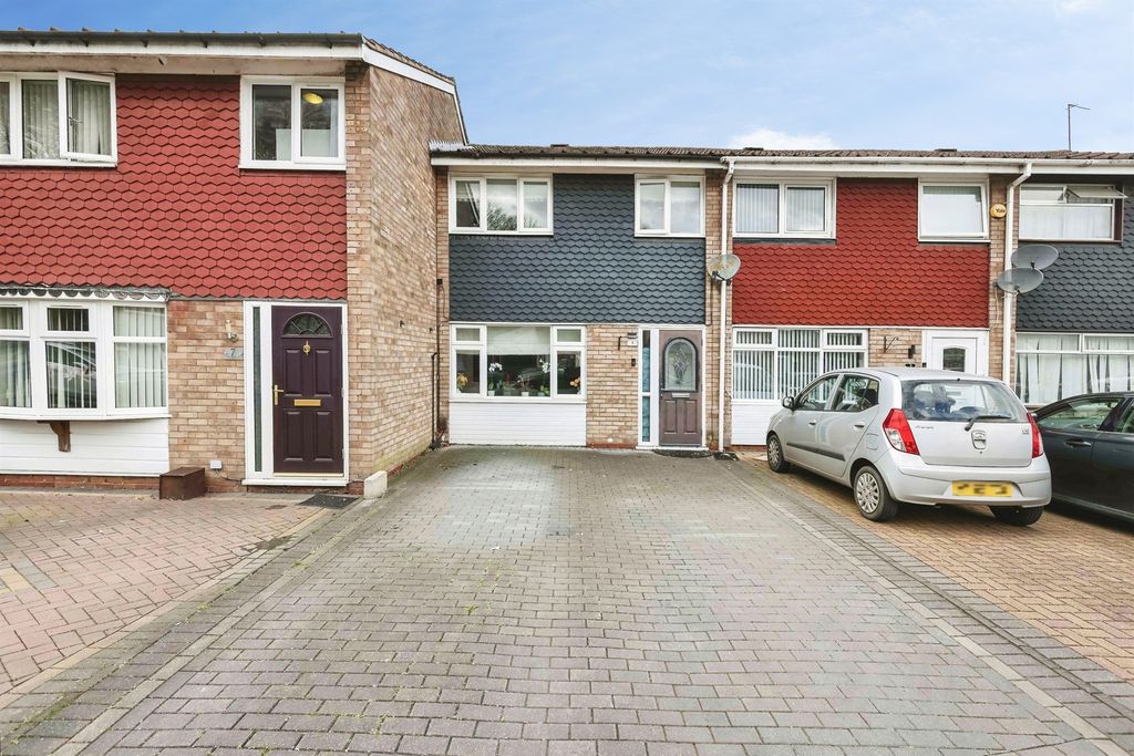 Property photo 1 of 17