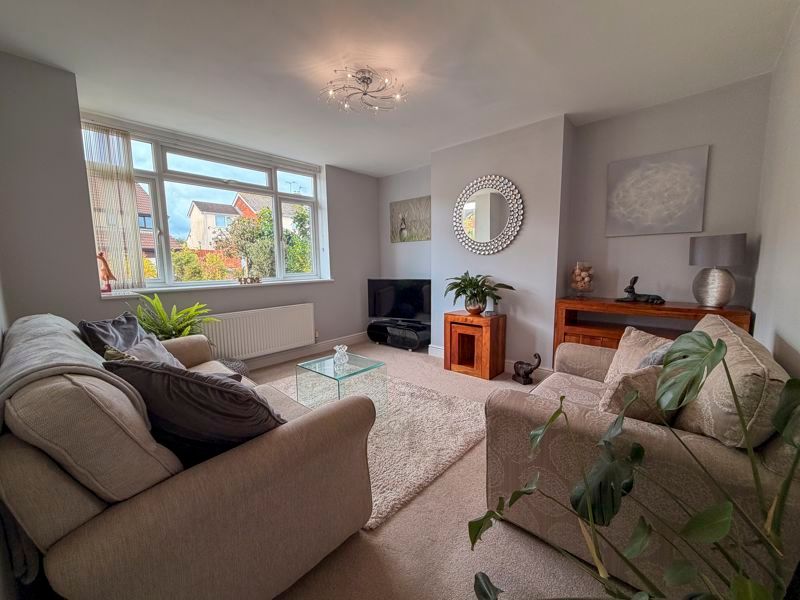 Property photo 3 of 37 Living Room