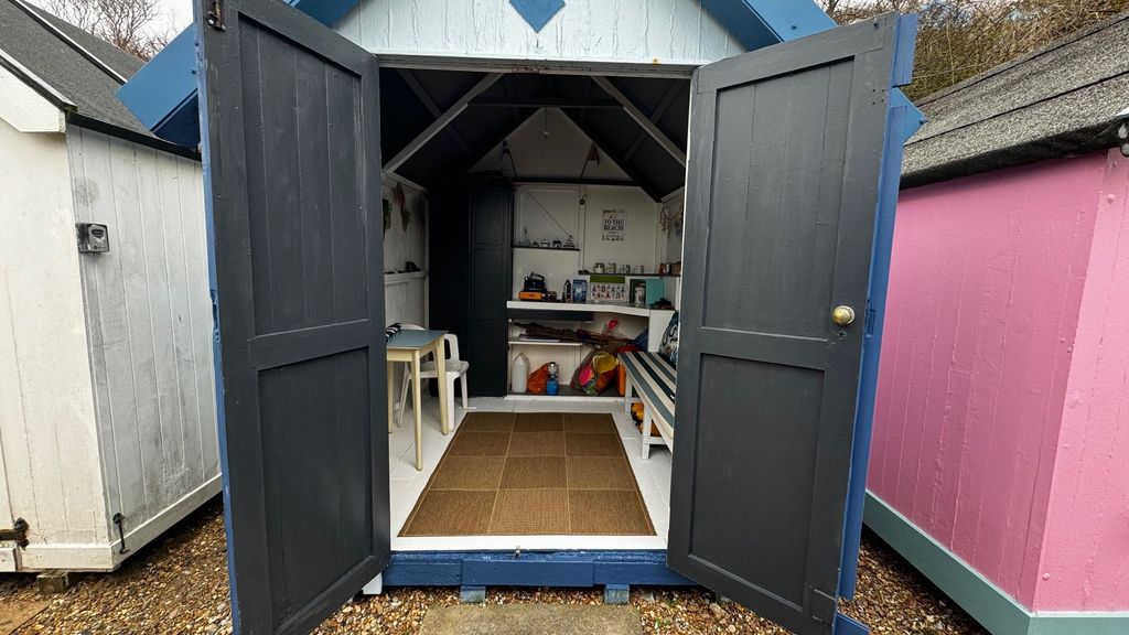 Property photo 2 of 10 1