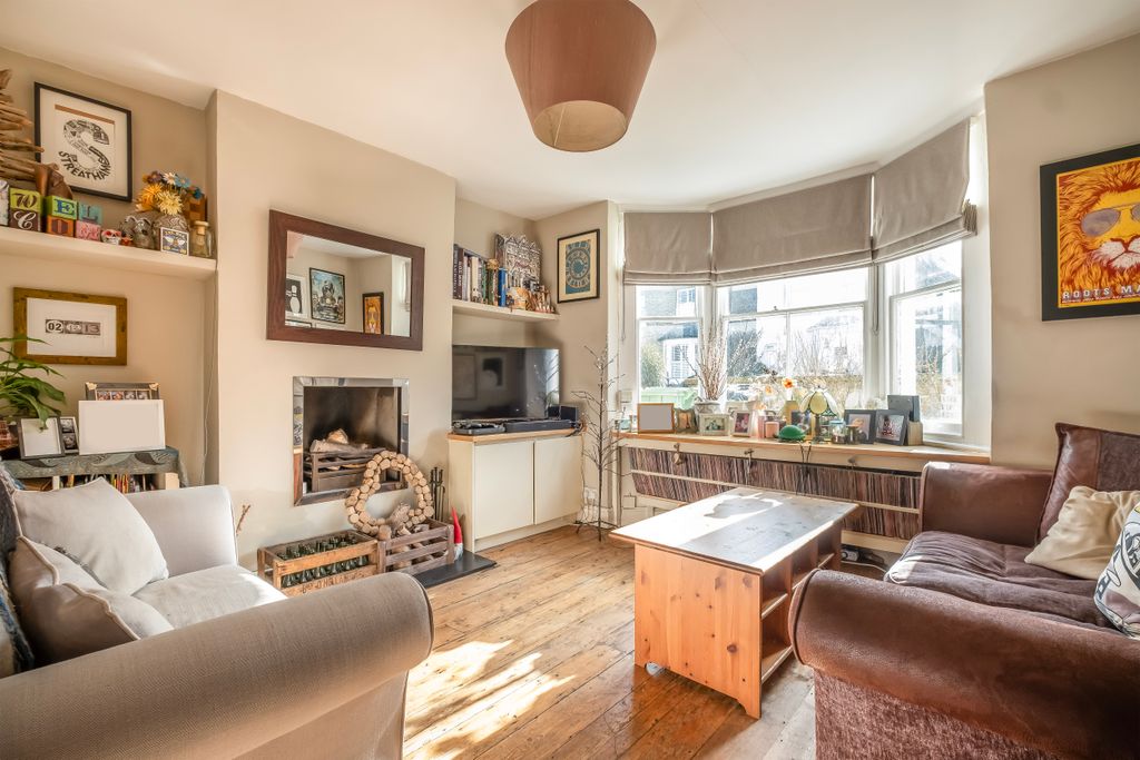 Property photo 2 of 15