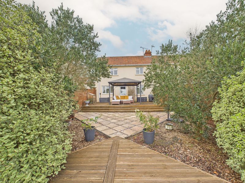 Property photo 3 of 14 Photo 13