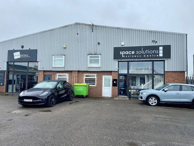 Property photo 1 of 2