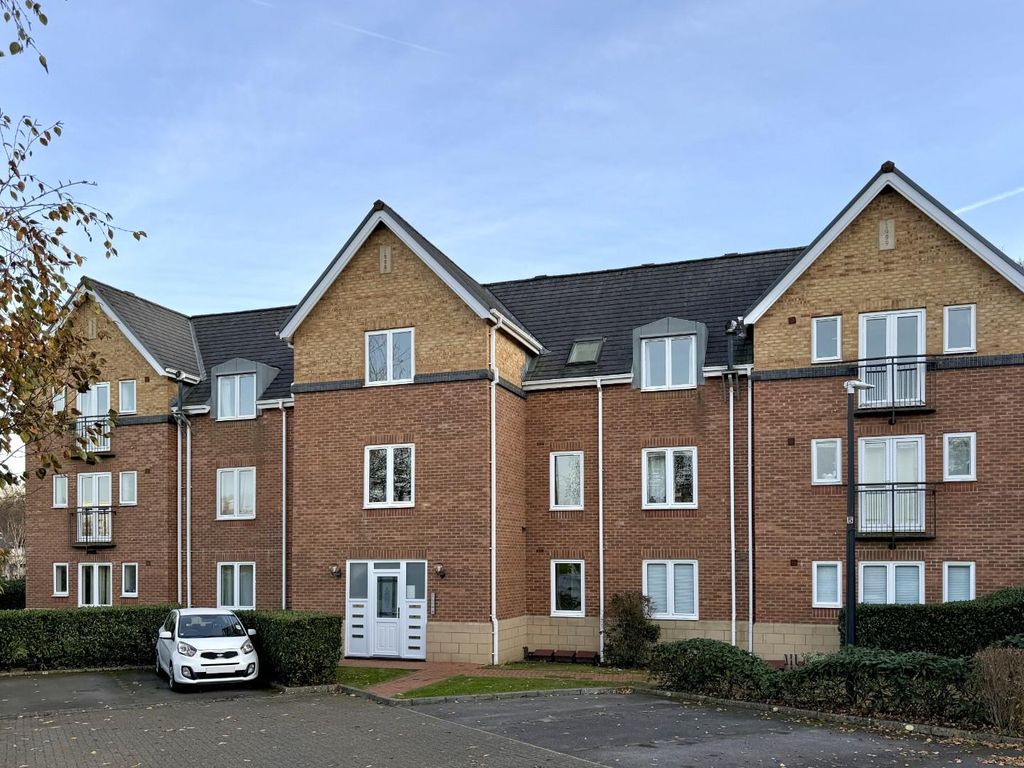 Property photo 1 of 13 The Moorings