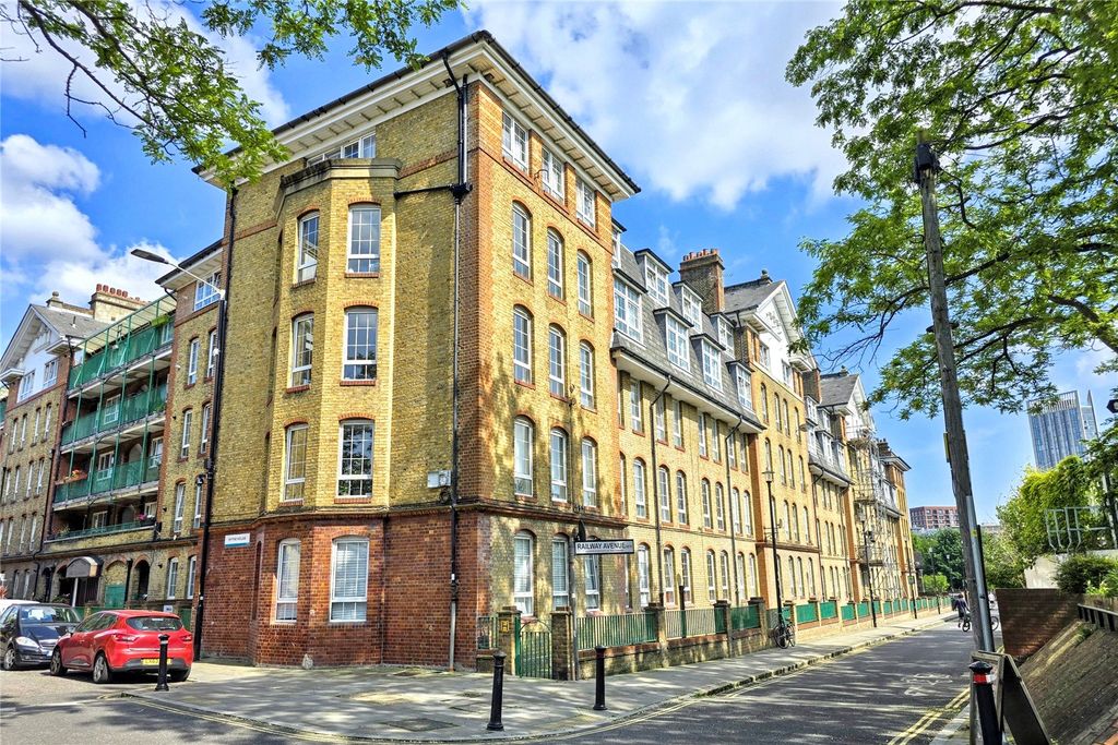 Property photo 2 of 20 Picture No. 28