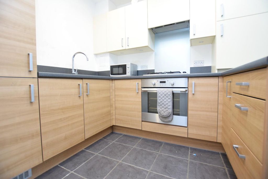 Property photo 3 of 6 3.Jpg