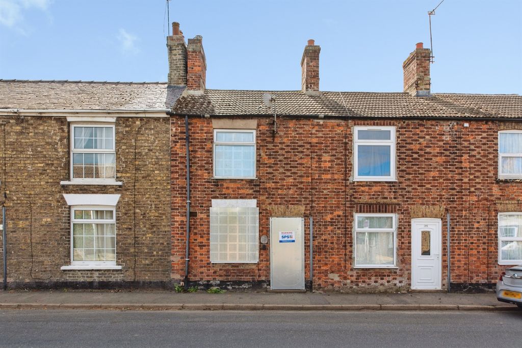 Property photo 1 of 16