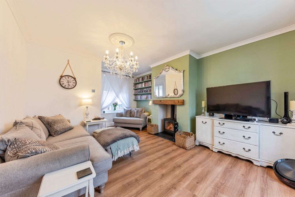 Property photo 2 of 37