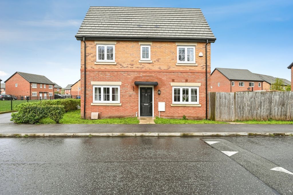 Property photo 1 of 19