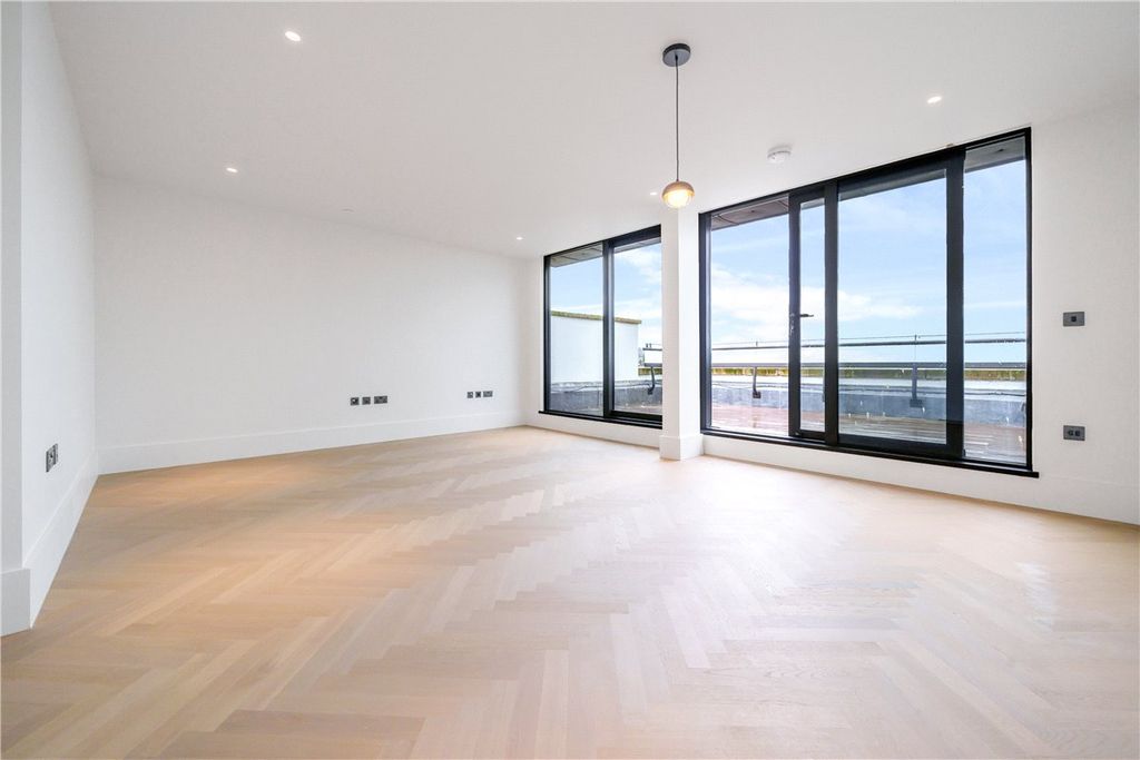 Property photo 2 of 6 Picture No. 03