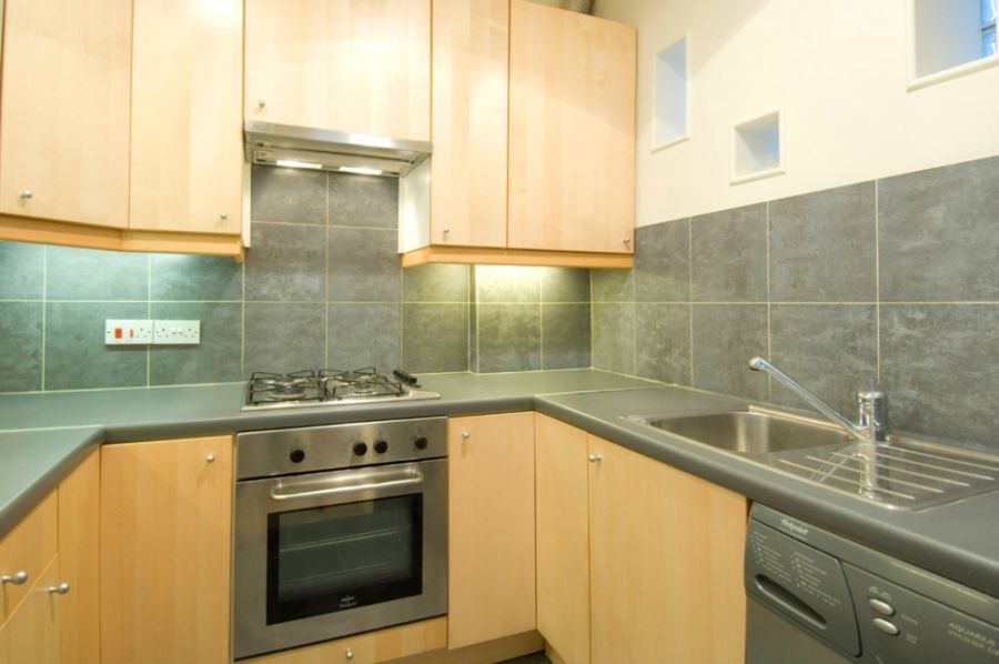 Property photo 3 of 4