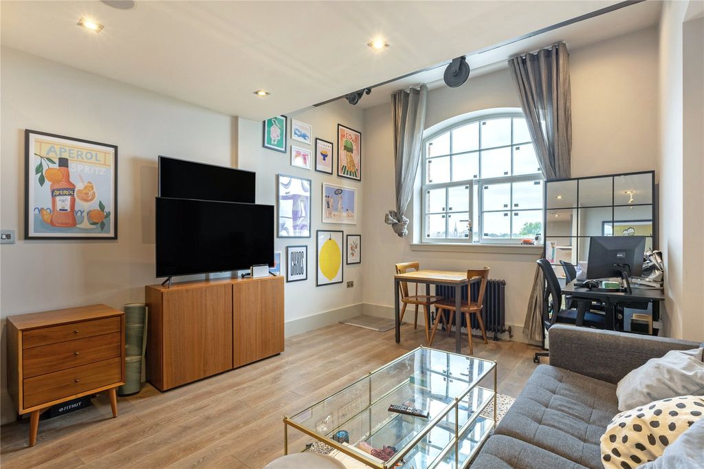 Property photo 1 of 15 Picture No. 06