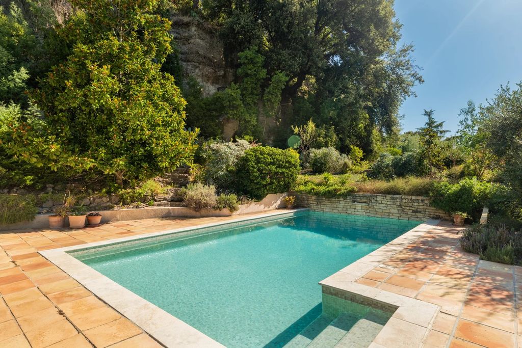 Property photo 3 of 21