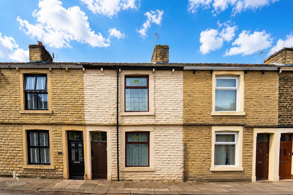Property photo 1 of 20 Elmfield (2).Png