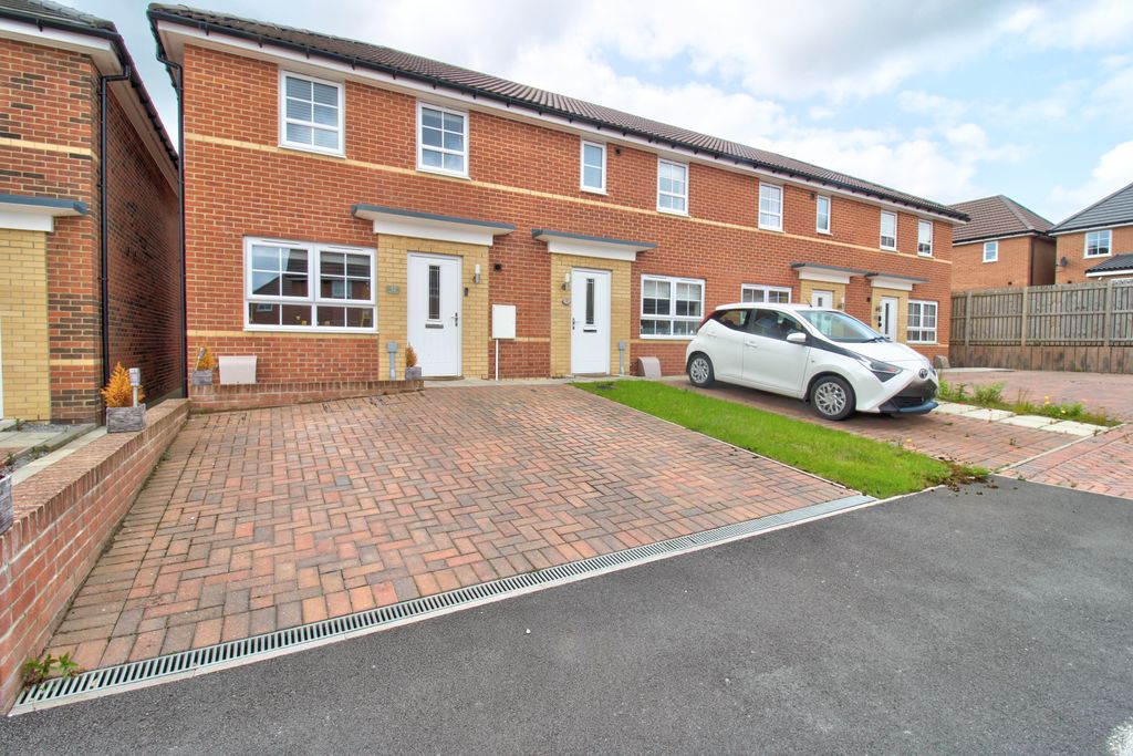 Property photo 1 of 38 Img_9372_3_4