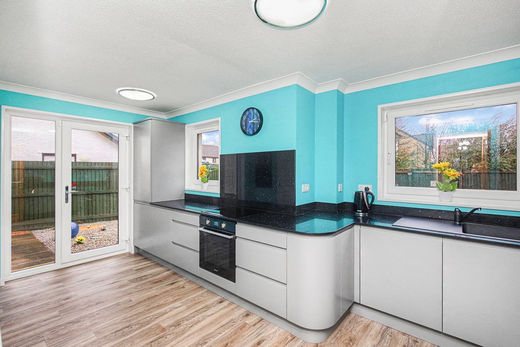 Property photo 3 of 12 Property Image 3