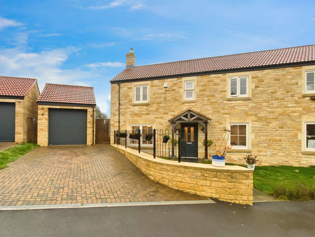 Property photo 1 of 20