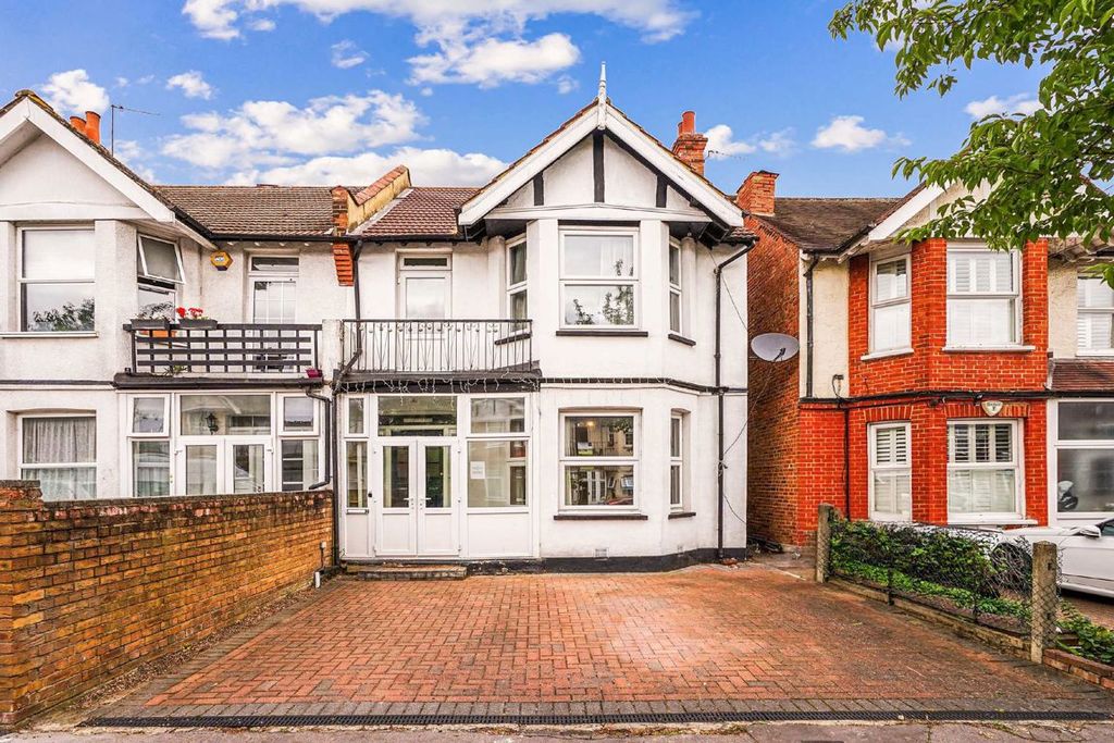 Property photo 1 of 7