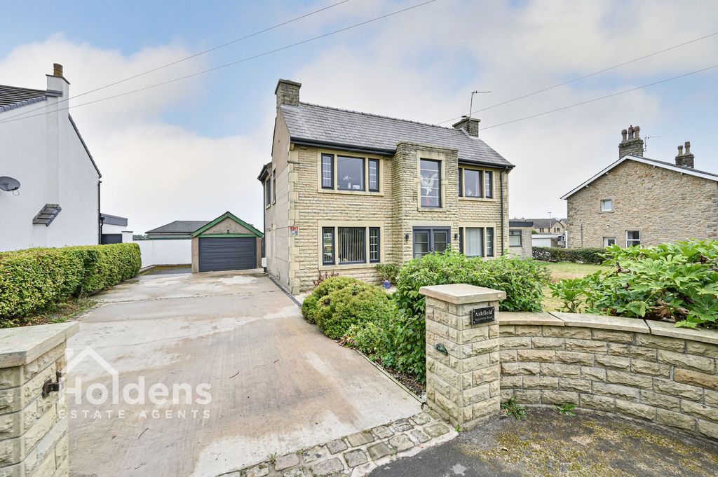 Property photo 1 of 29