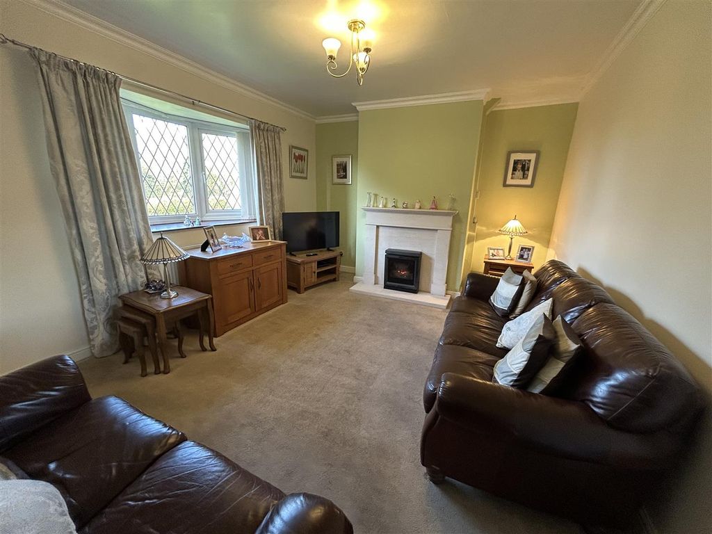 Property photo 2 of 12 Image00048.Jpeg