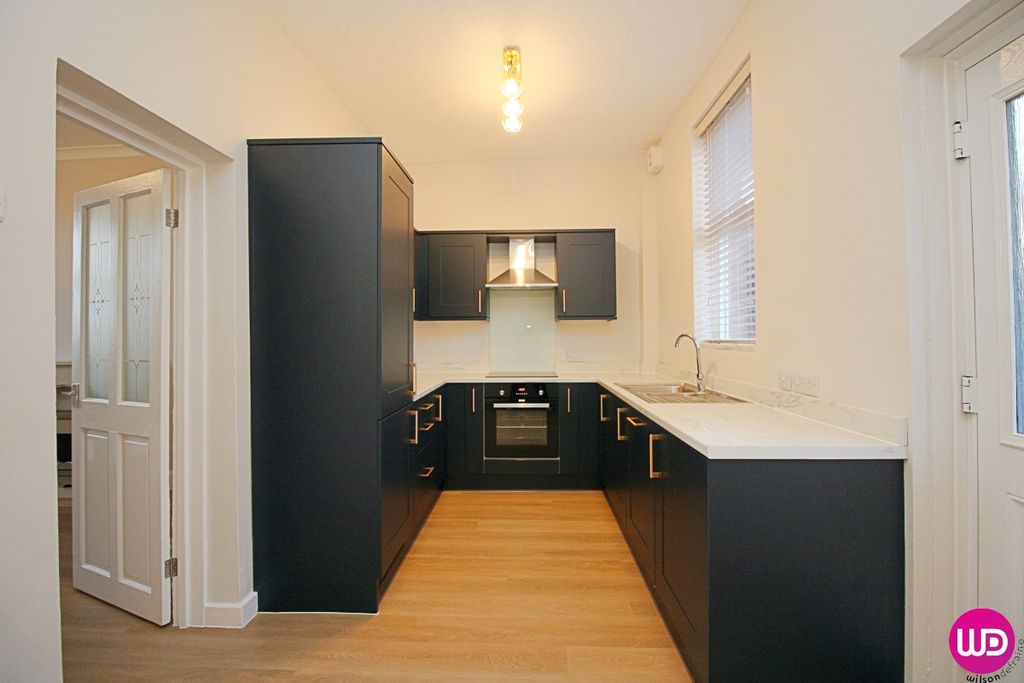 Property photo 3 of 26